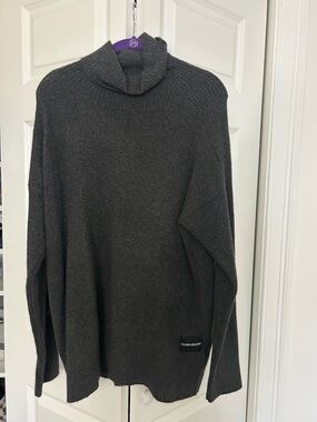 Calvin Klein Oversized Turtleneck Sweater